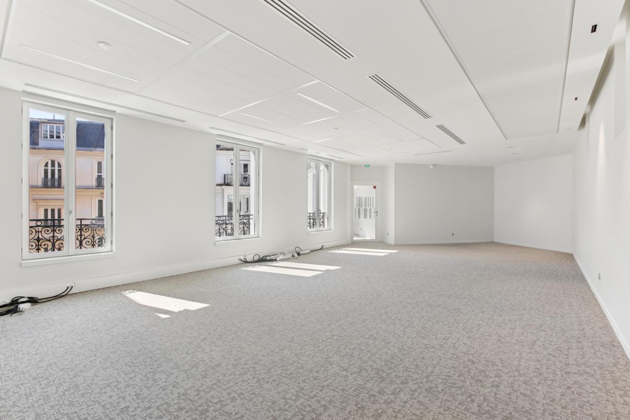 Bureau Paris 2409m² Location bureau Paris OLBUR2119774 14